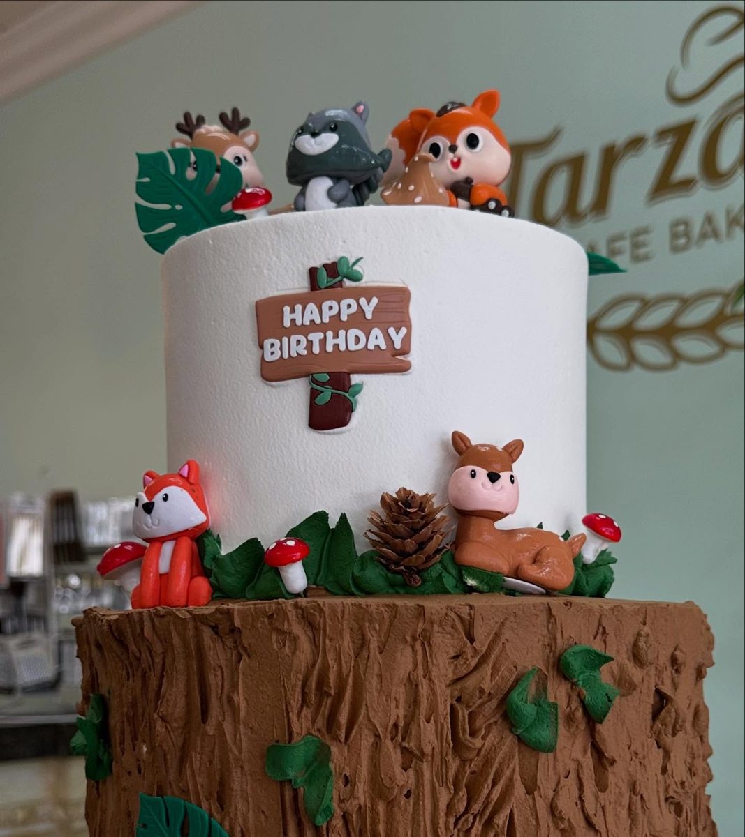 Woodland Animal Birthday Cake from Tarzana Bakery