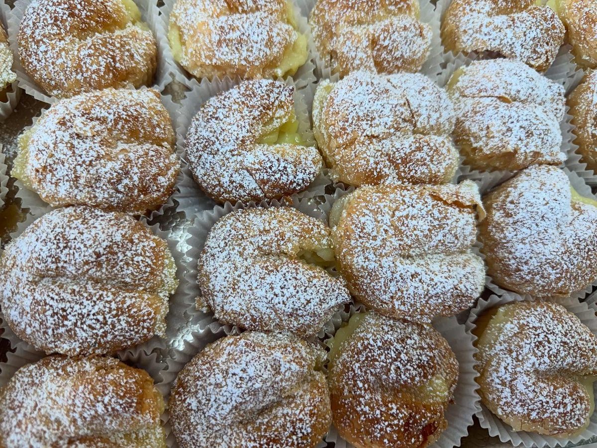 White Dusted Golden Pastries from Tarzana Bakery